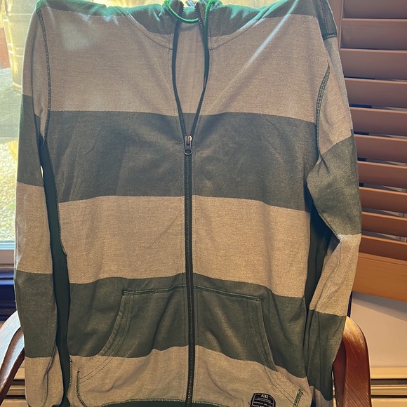 Nike Dri-fit zip front jacket. - Picture 10 of 12